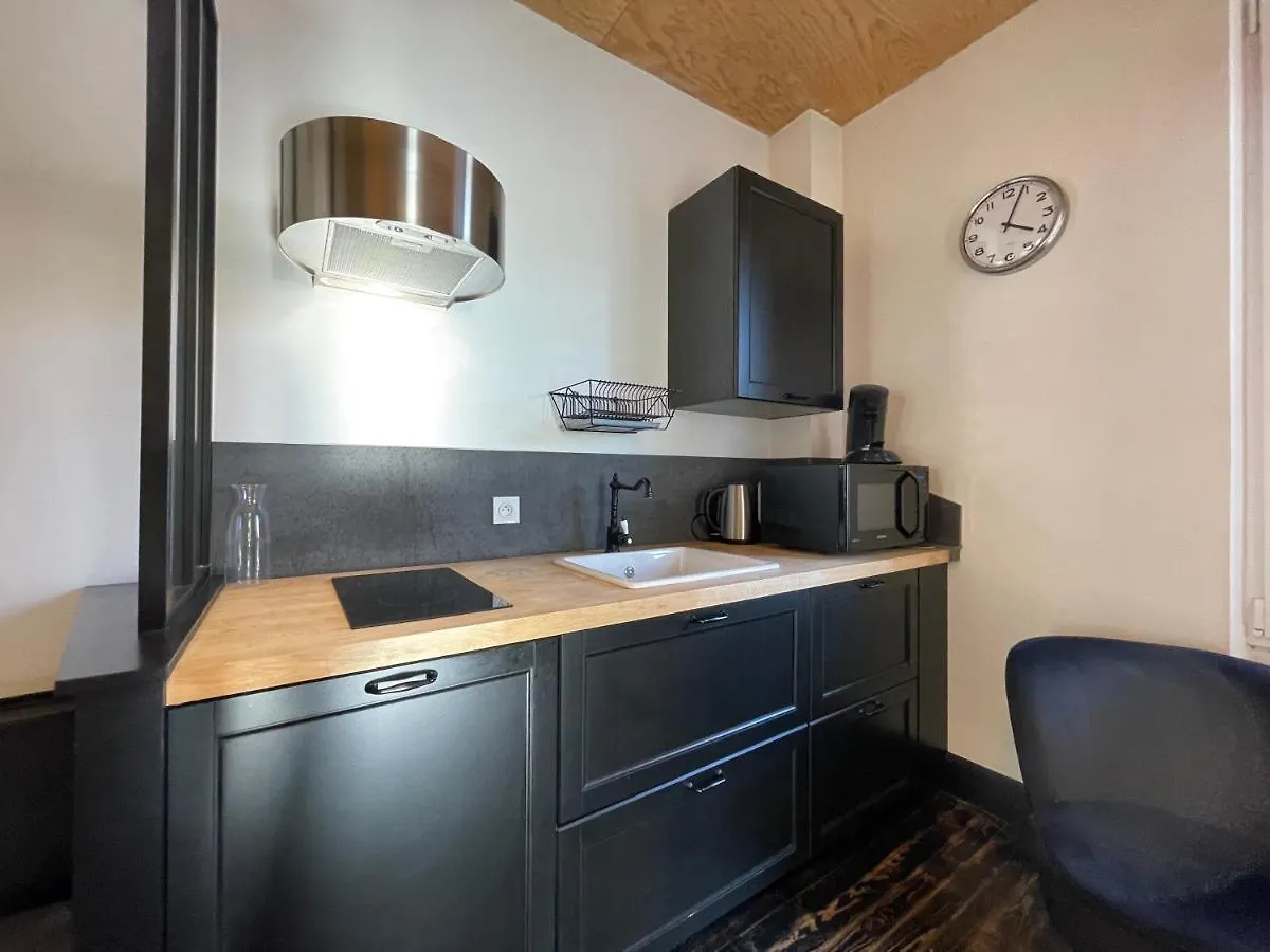 Residence St Jacques Clermont-Ferrand Apartment